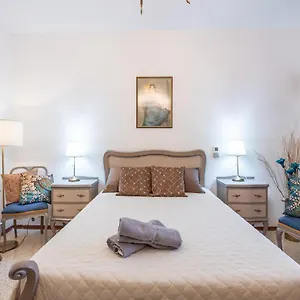  Guest house Close To Airport - Private With Private Bathroom Adults Only Malta