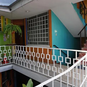 Guest house Hostal Guatefriends, Guatemala City