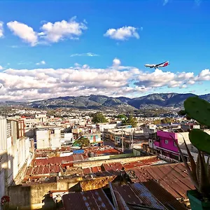 Hostel Life Builders, Guatemala City